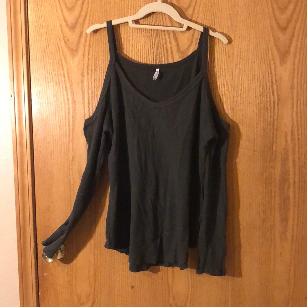 Textured Open Shoulder Shirt